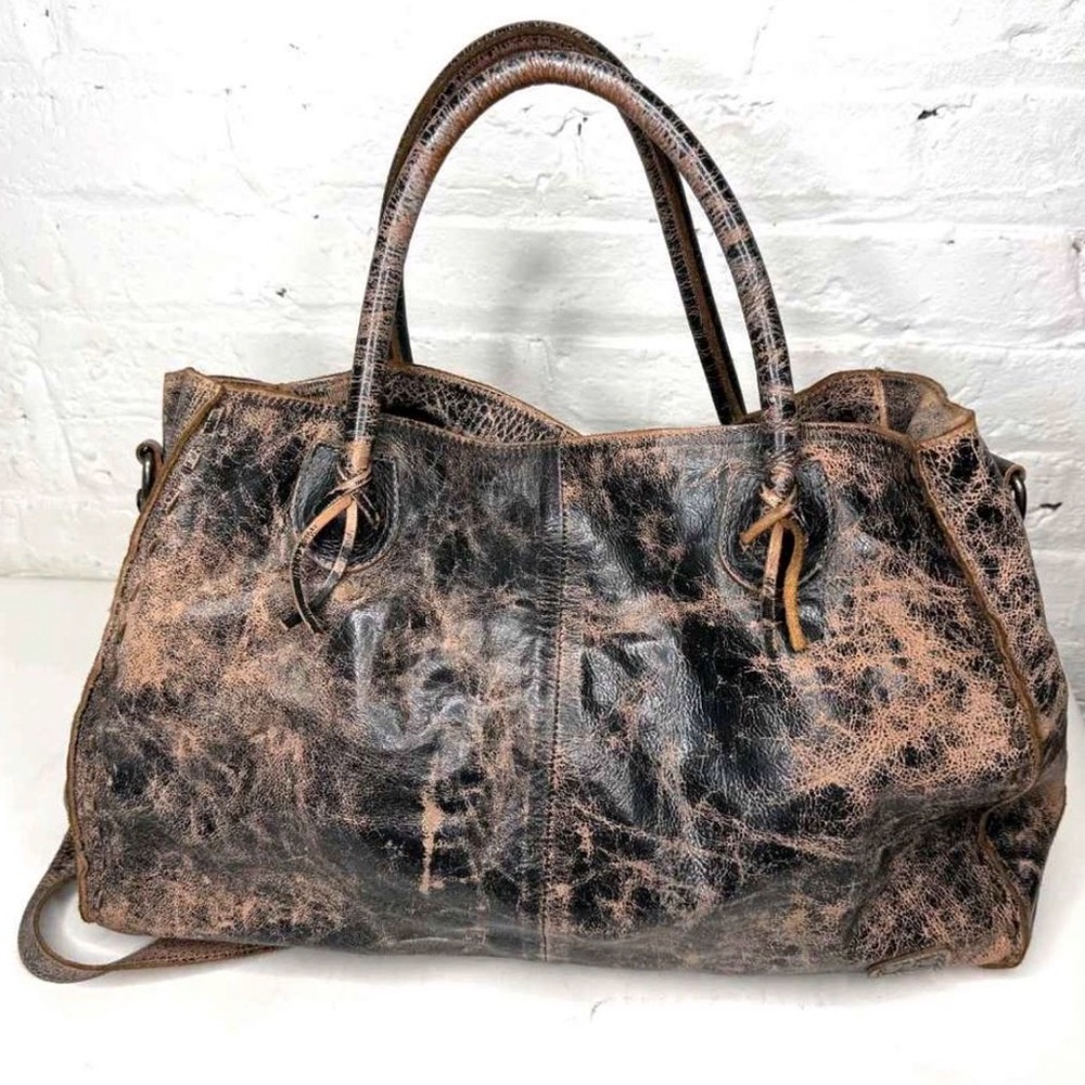 Bed Stu Distressed Two-Tone Black Leather Shoulder Bag Rockaway - Picture 2 of 2